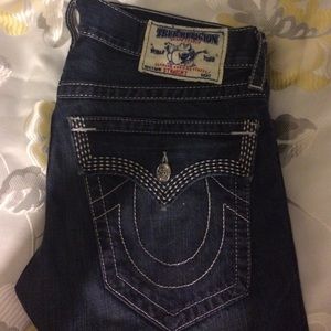 True Religion Men 32- Stright