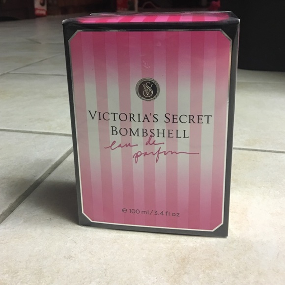 Victoria's Secret Other - Bombshell Perfume