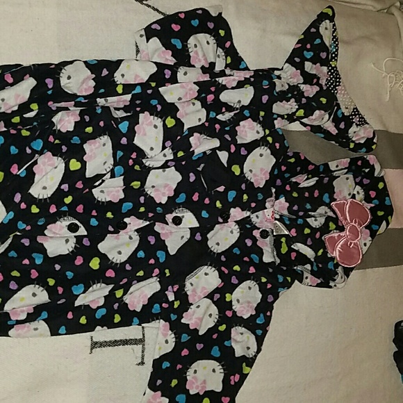 !!PRICE FIRM!! Cute hello kitty adult onsie