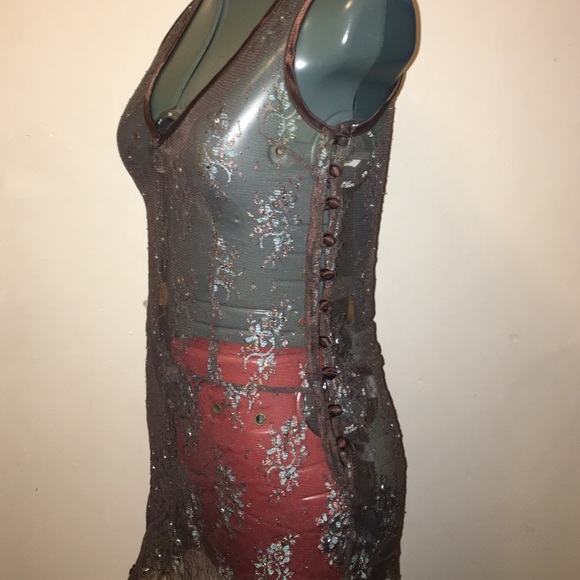 Embellished Lace Top - Picture 3 of 3