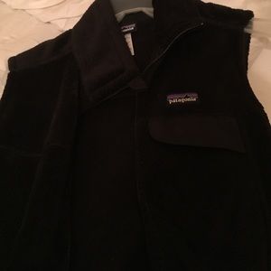 Women's black patagonia vest