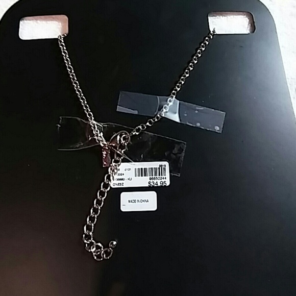 Necklace - Picture 3 of 3