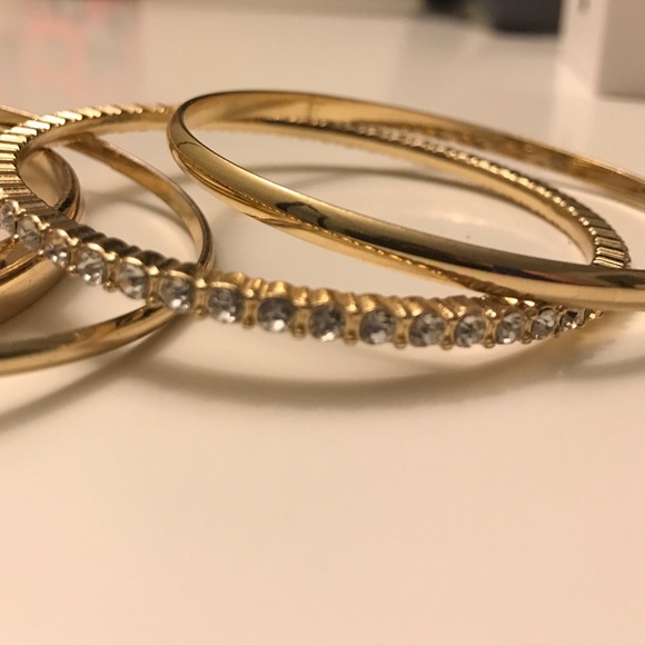 Gold Bangle set !! - Picture 4 of 4