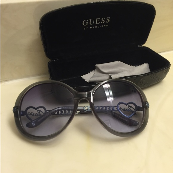 Blue Guess Round Sunglasses