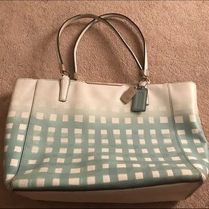 Spring Coach tote!