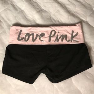PINK VICTORIA'S SECRET YOGA SHORTS SIZE M!