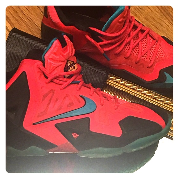 Lebron 6.5 Kids - Picture 1 of 4