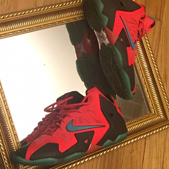 Lebron 6.5 Kids - Picture 3 of 4