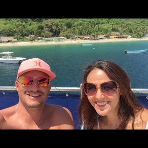 Meet your Posher, Tarin