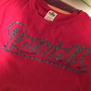 VS PINK Patriots cropped tee