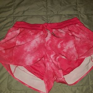 Lululemon hotty hot shorts