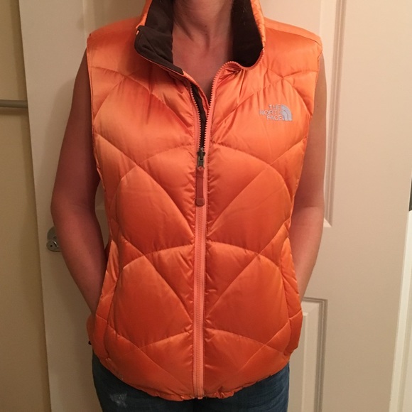 North Face down sip up vest in perfect condition