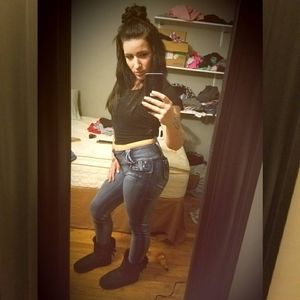 Meet your Posher, Brooke