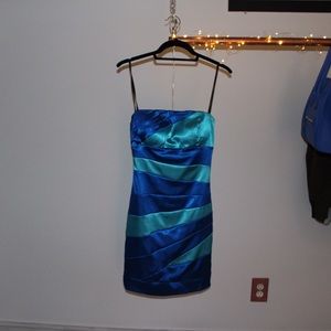 Blue multitoned dress