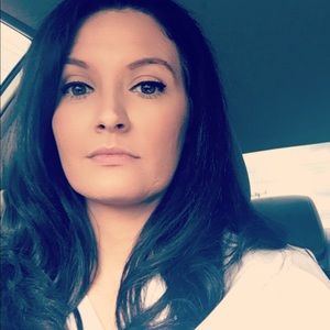 Meet your Posher, Tiffany