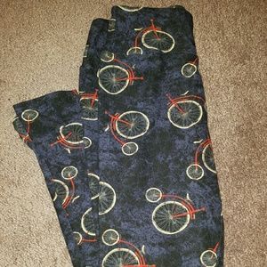 Lularoe OS bicycle leggings
