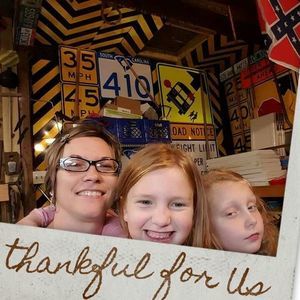 Meet your Posher, Lynn h