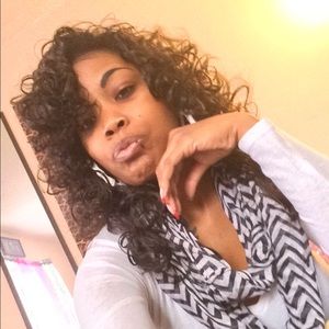 Meet your Posher, Sierra