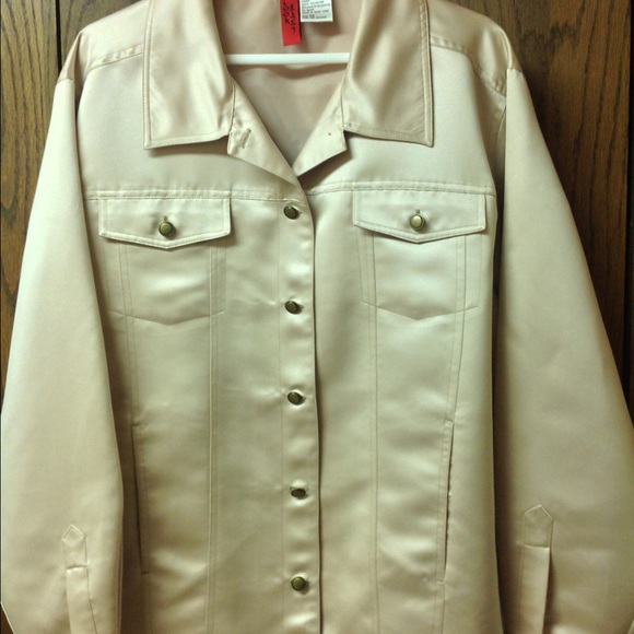 Light gold satin jacket.