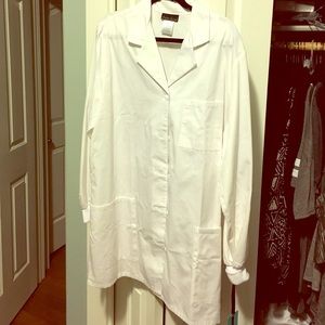 White Cherokee Lab Coat 3/4 length XL BNWT!