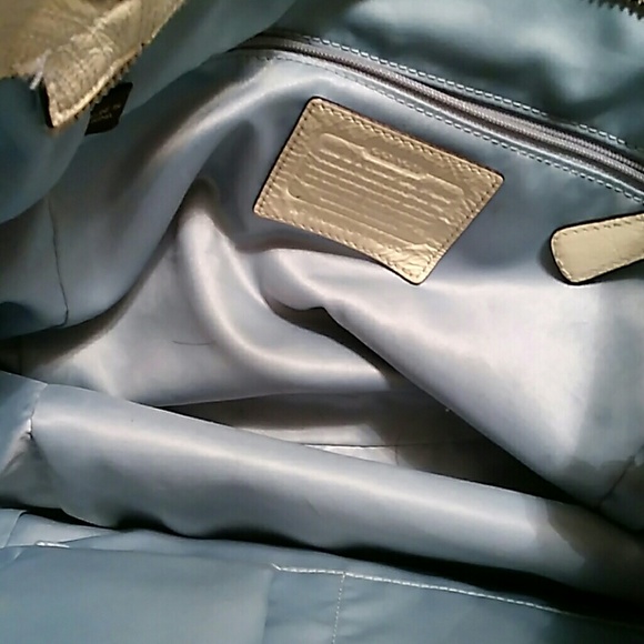 Coach Purse - Picture 4 of 4