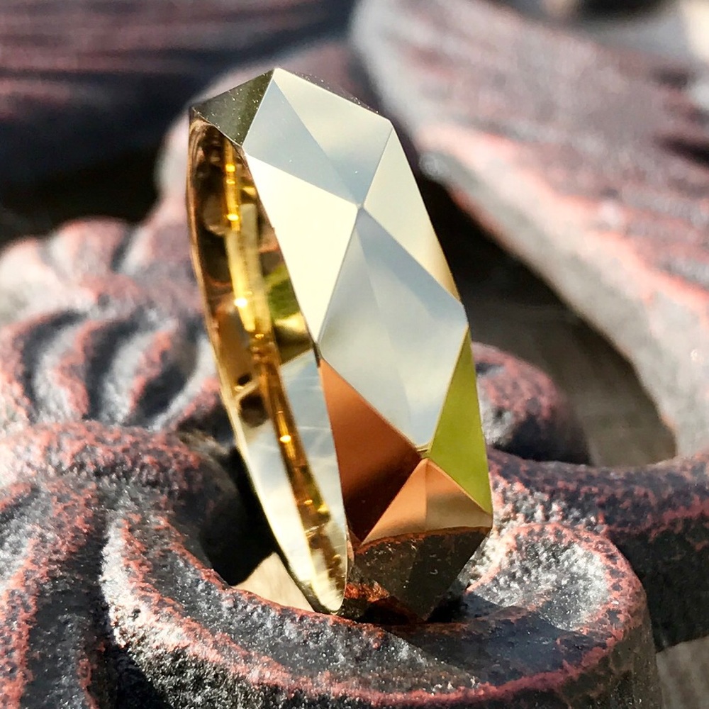NEW Men's tungsten ring Gold rhombic cut