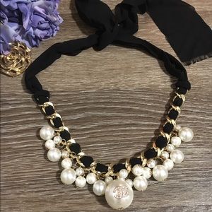 Chanel STYLE pearl statement necklace