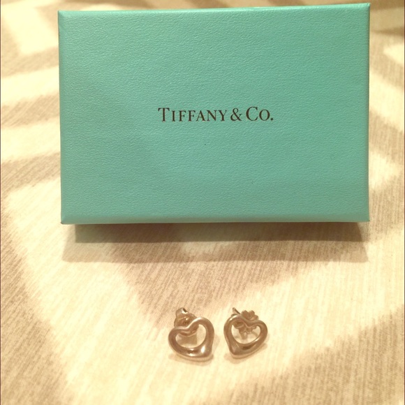 Authentic Tiffany & Co Elsa Peretti Earrings