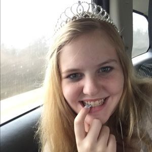 Meet your Posher, Melody