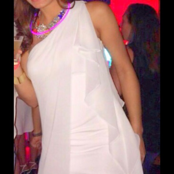 Dress - Picture 2 of 3