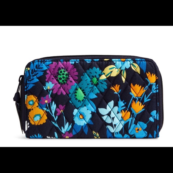 Vera Bradley Bags - Vera Bradley Accordion Wallet Midnight Blues Vera Bradley Bags - Vera Bradley Accordion Wallet Midnight Blues