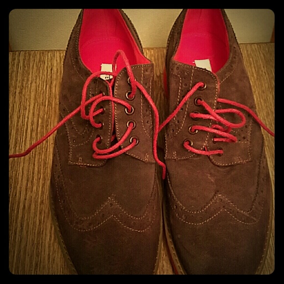 Steve Madden Kikstart wing tips