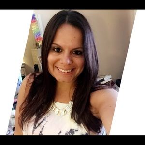 Meet your Posher, Deana