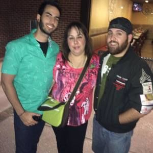 Meet your Posher, Gloria