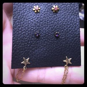 Free People earring stud set
