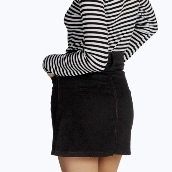 Black Button Up Skirt NWT - Picture 2 of 4