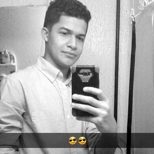 Meet your Posher, Emanuel