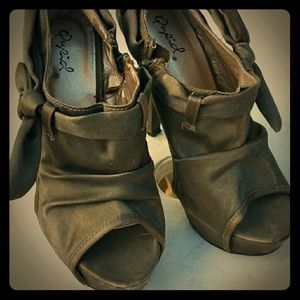 Qupid high heel booties with peep toe