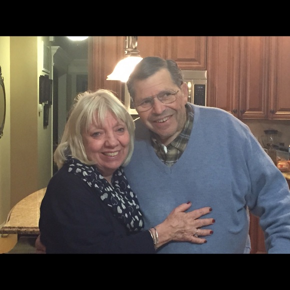 Meet your Posher, Dina - Picture 1 of 1