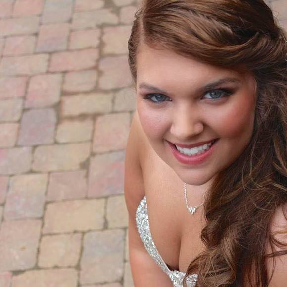 Meet your Posher, Ashlyn