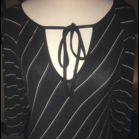 💋Banana Republic 3/4 sleeve cutout top