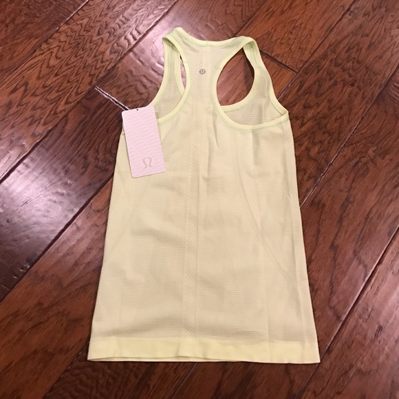 ❌SOLD❌ Lululemon Swiftly Racerback - Picture 4 of 4