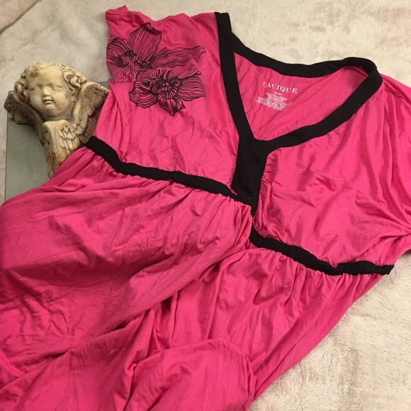 Cacique 26/28 Lane Bryant coverup or nightie - Picture 1 of 3