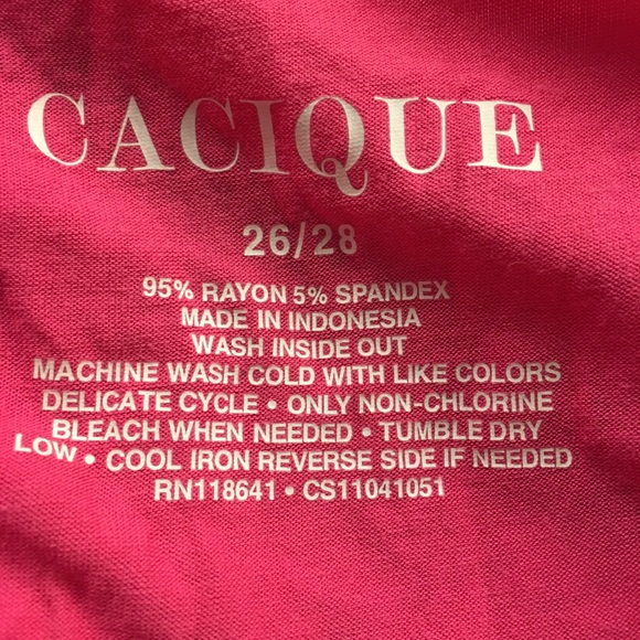 Cacique 26/28 Lane Bryant coverup or nightie - Picture 2 of 3