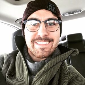 Meet your Posher, Brady