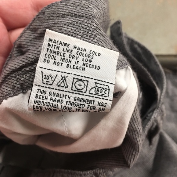 Buckle Black Shorts - Picture 4 of 4