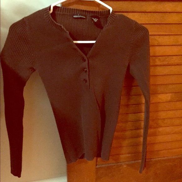 Victoria's Secret brown sweater size XS.