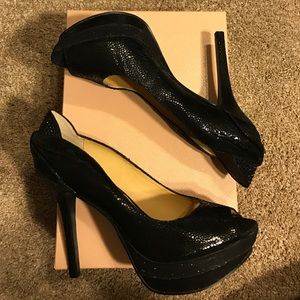 Gianni Bini black platform pumps