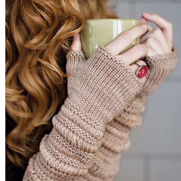 Fingerless gloves - long!