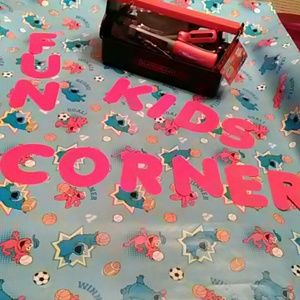 14 piece Black & Decker Junior Tool Box